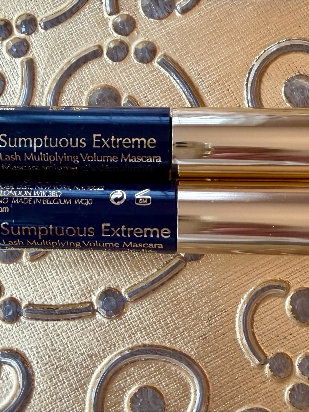 Be Extremely Glamorous with these 2 Black Lauder “Sumptuous Extreme” Mascaras!!